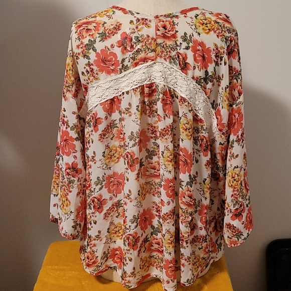 LA Hearts Kimono - Picture 4 of 4